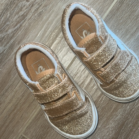 Vans Velcro toddler shoes - Picture 6 of 9